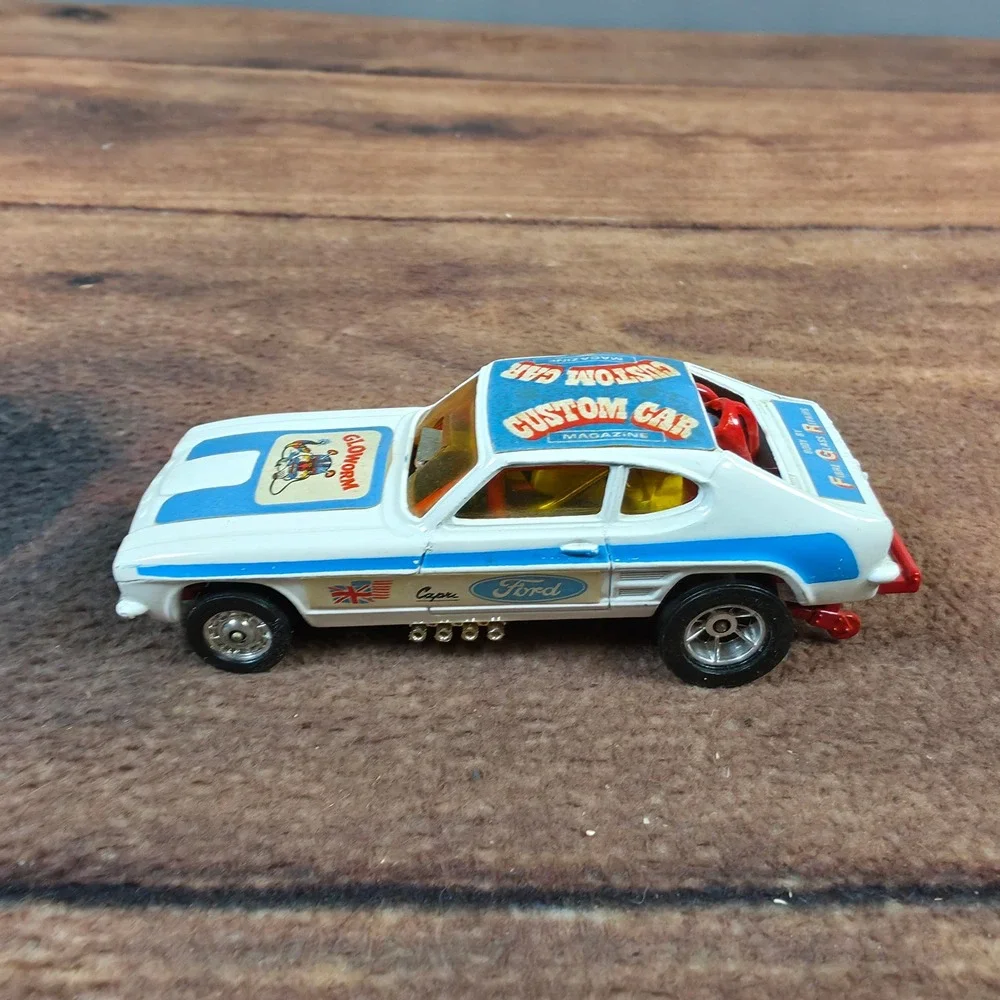 Corgi Toys Ford Capri Santapod Gloworm 1/43 White Good Whizzwheels Dragster